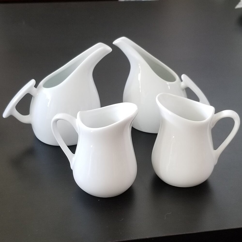 Simple Dining 4 Small Pitchers
